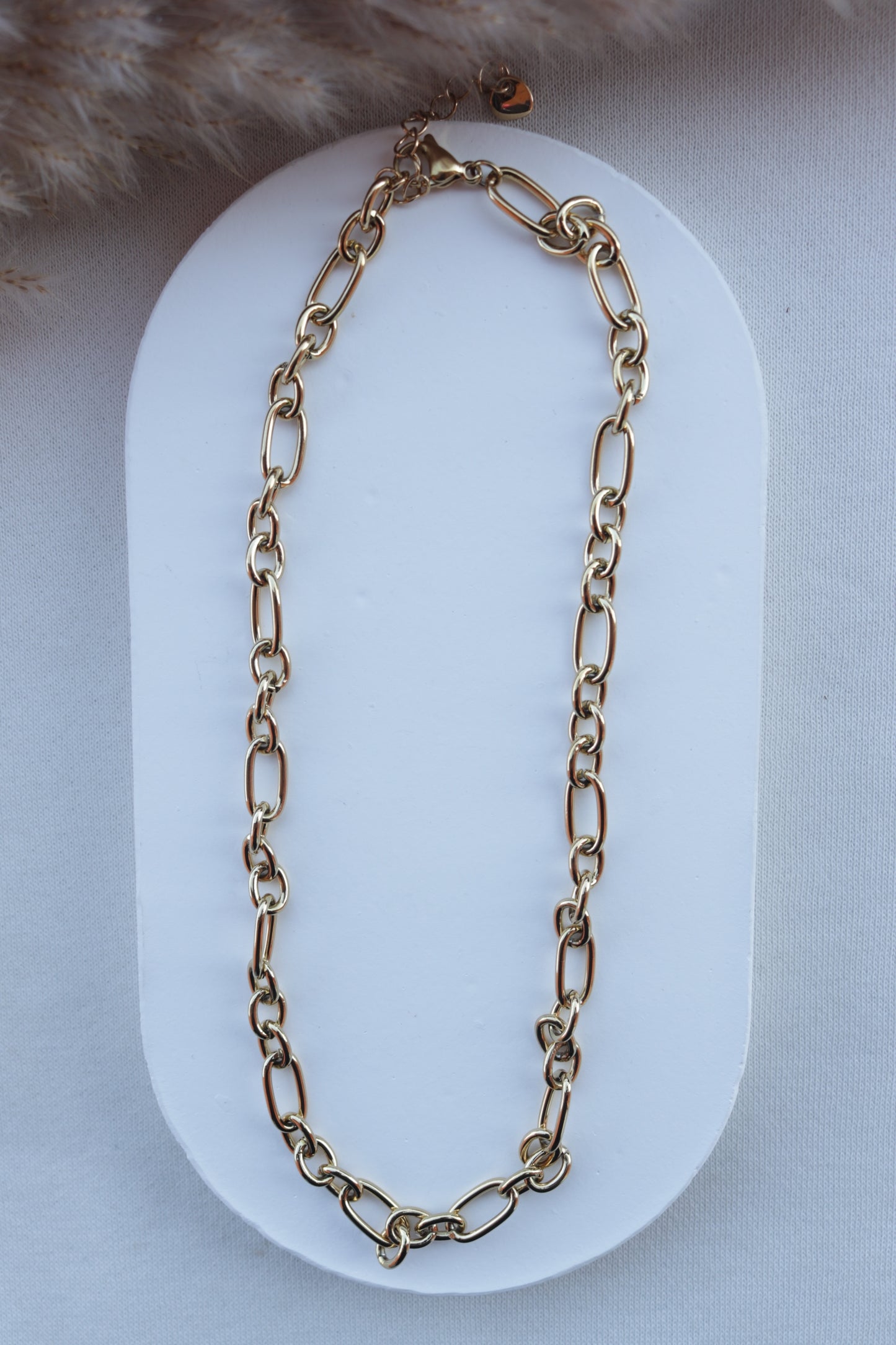 Colar de Aço Dourado de Duplos Elos Simples