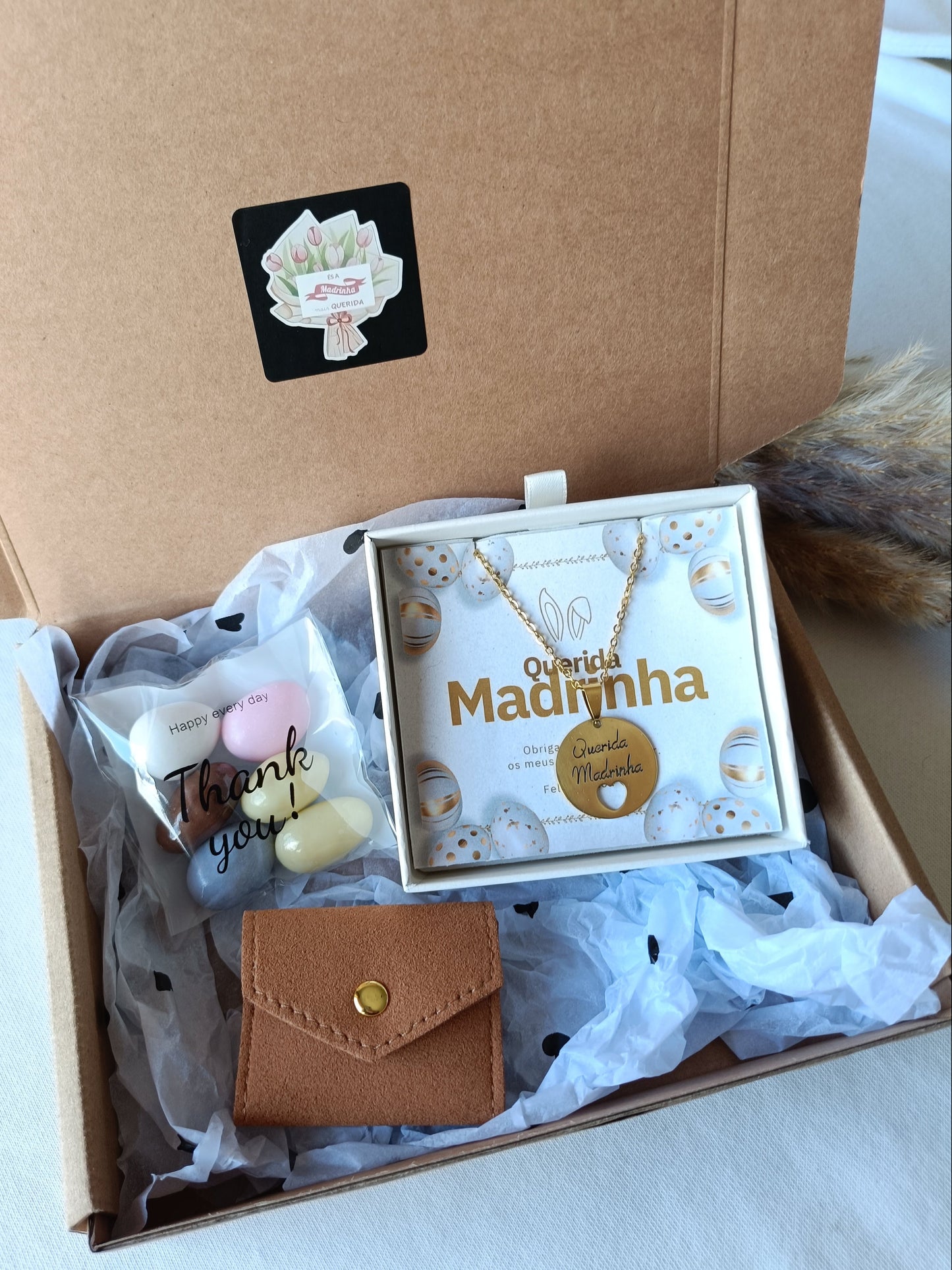 🎁 Box Presente Madrinha – Edição Páscoa
