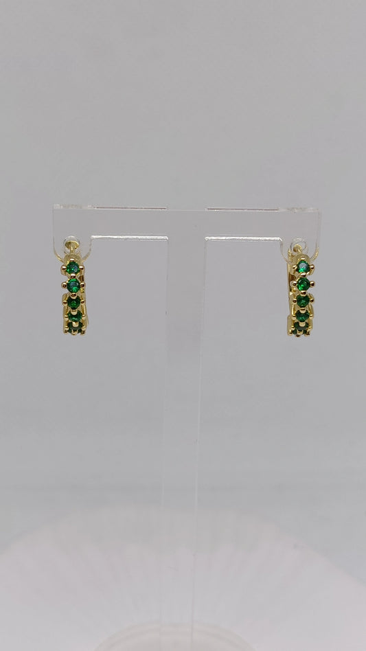 Argolas de Aço Dourado com Brilhantes Verdes