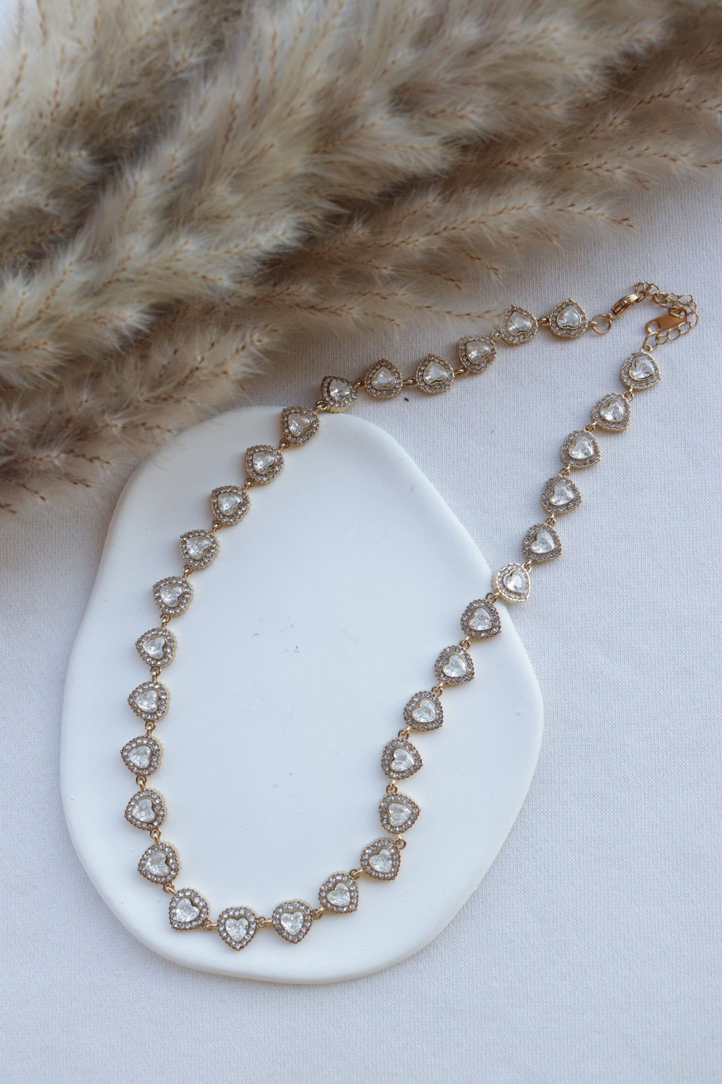 Colar de Aço Dourado de Corações Angelic Inspiração Swarovski