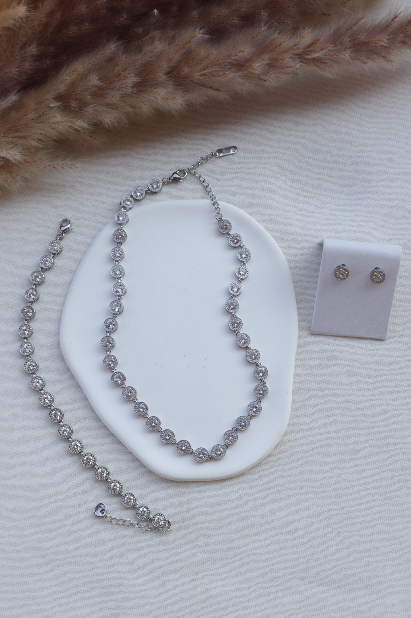 Conjunto de Aço Prateado Inspiração Swarovski