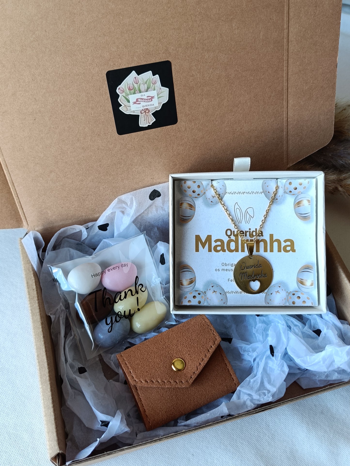 🎁 Box Presente Madrinha – Edição Páscoa