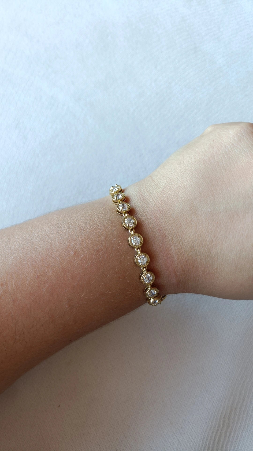 Pulseira de Aço Dourado Inspiração Swarovski