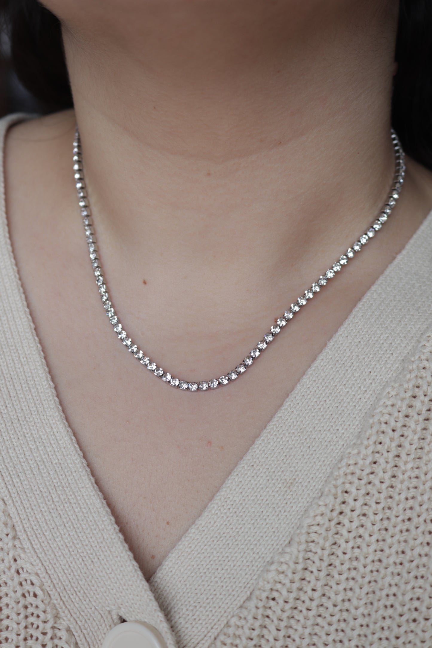 Colar de Aço Prateado com Zircónicas Minis