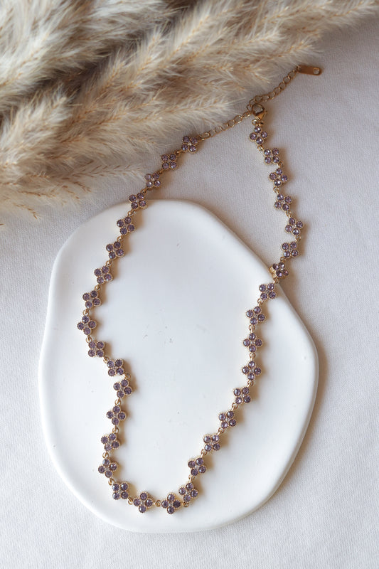 Colar de Aço Dourado de Inspiração Swarovski de Trevos com Brilhantes Lilás