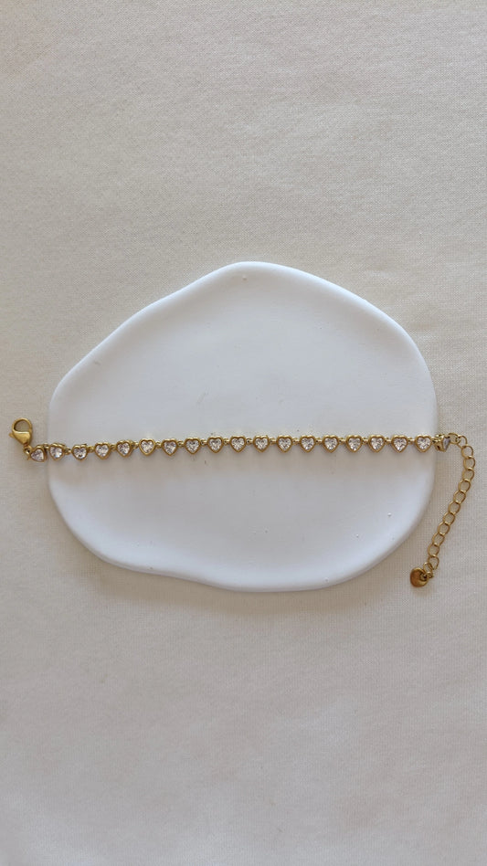 Pulseira de Aço Dourado Inspiração Swarovski com Corações