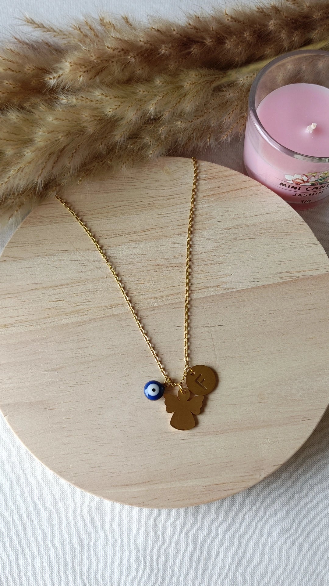 Colar de Aço Dourado de Anjo + Inicial e Olho Turco
